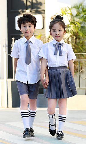 日系中小學 幼兒園 班服  看樣 來樣定制